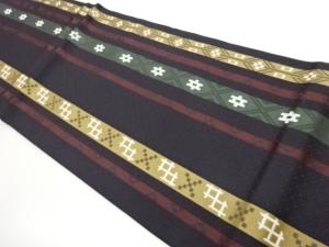 縞に幾何学模様織出し開き名古屋帯（額縁仕立て）